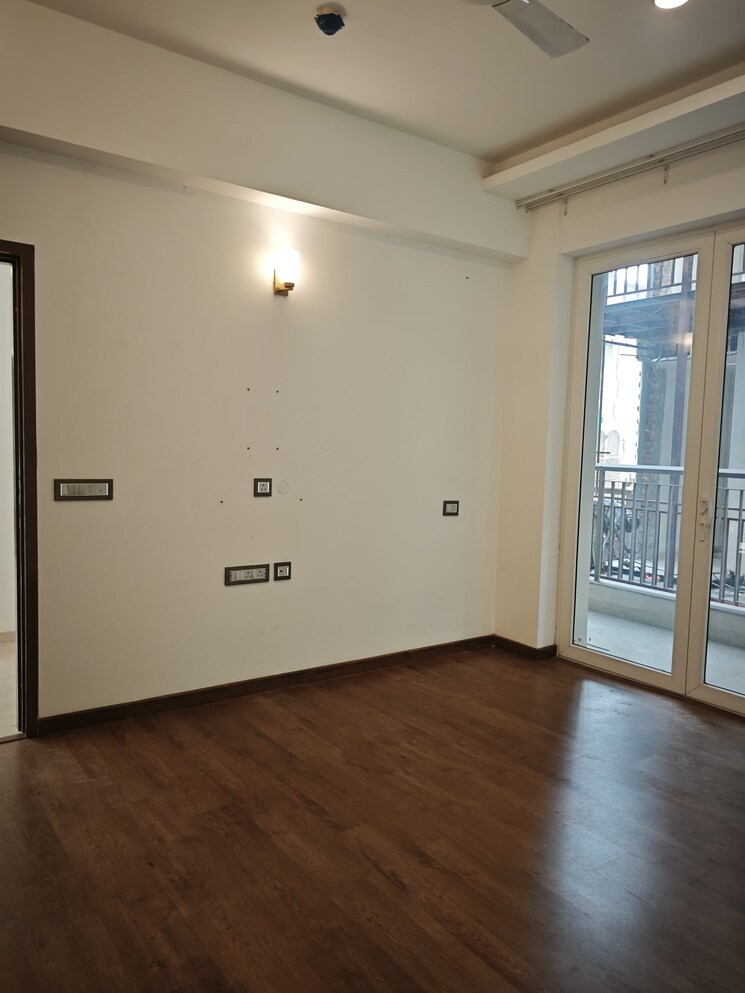 Room, dlf-building-10 4 Bedroom 350 Sq.Yd. Builder Floor In Dlf Phase ii Gurgaon 9795367