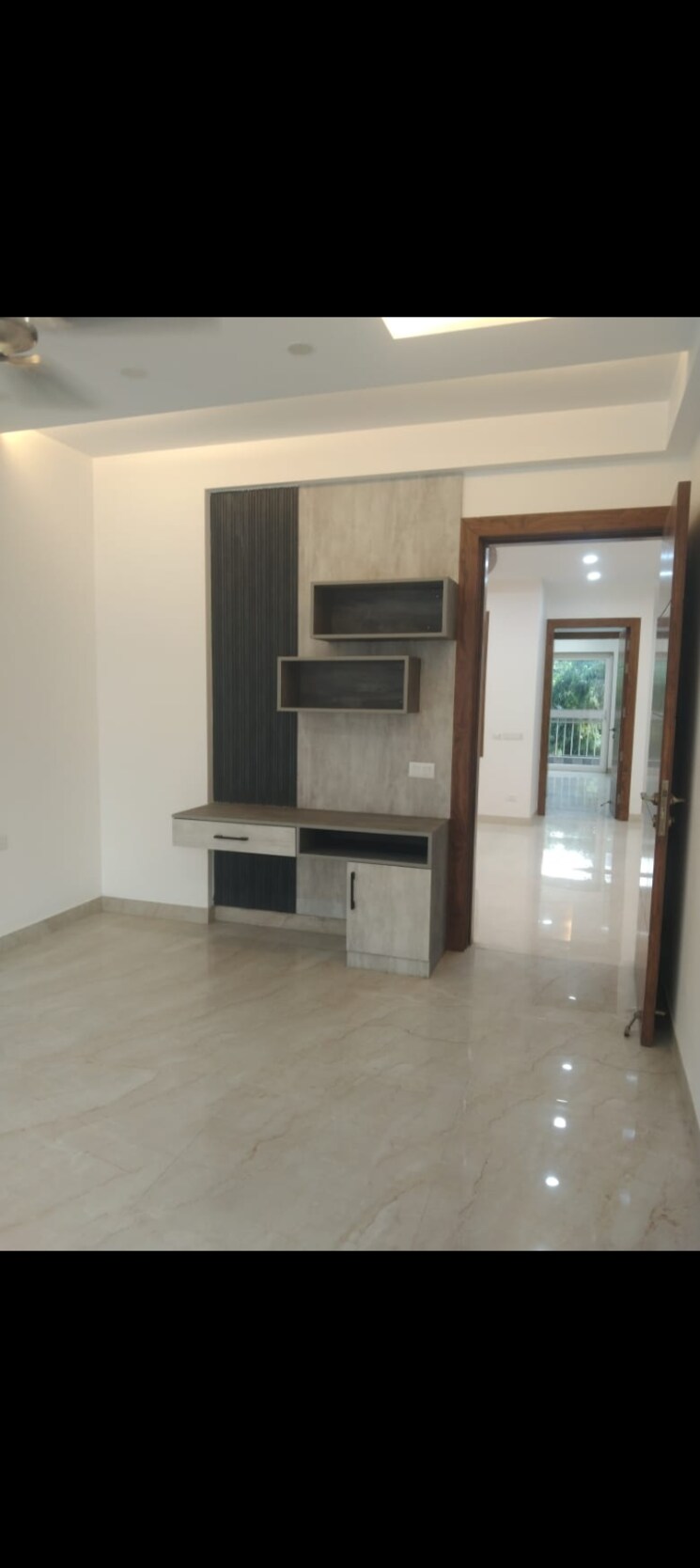 Room, jadhunath-enclave 3.5 Bedroom 340 Sq.Yd. Builder Floor In Sector 29 Faridabad 9795615