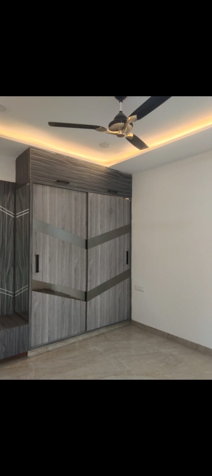 Room, jadhunath-enclave 3.5 Bedroom 340 Sq.Yd. Builder Floor In Sector 29 Faridabad 9795615
