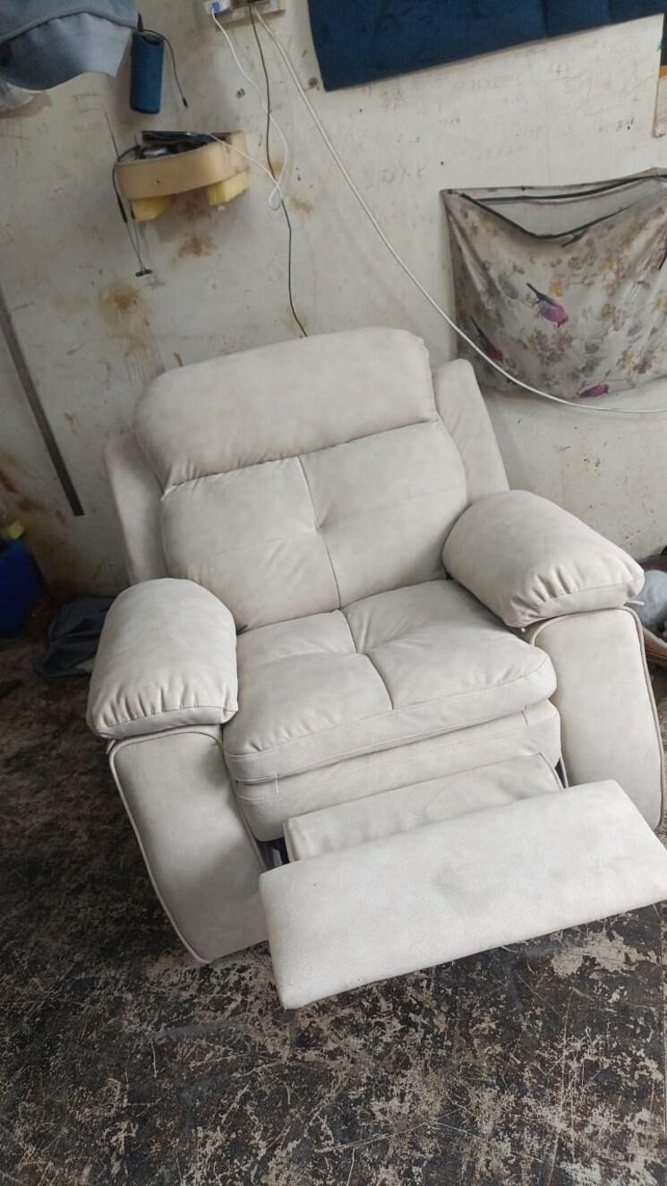 Bathroom, kolte-patil-24k-glitterati 5 Bedroom 2850 Sq.Ft. Apartment In Pimple Nilakh Pune 9795141