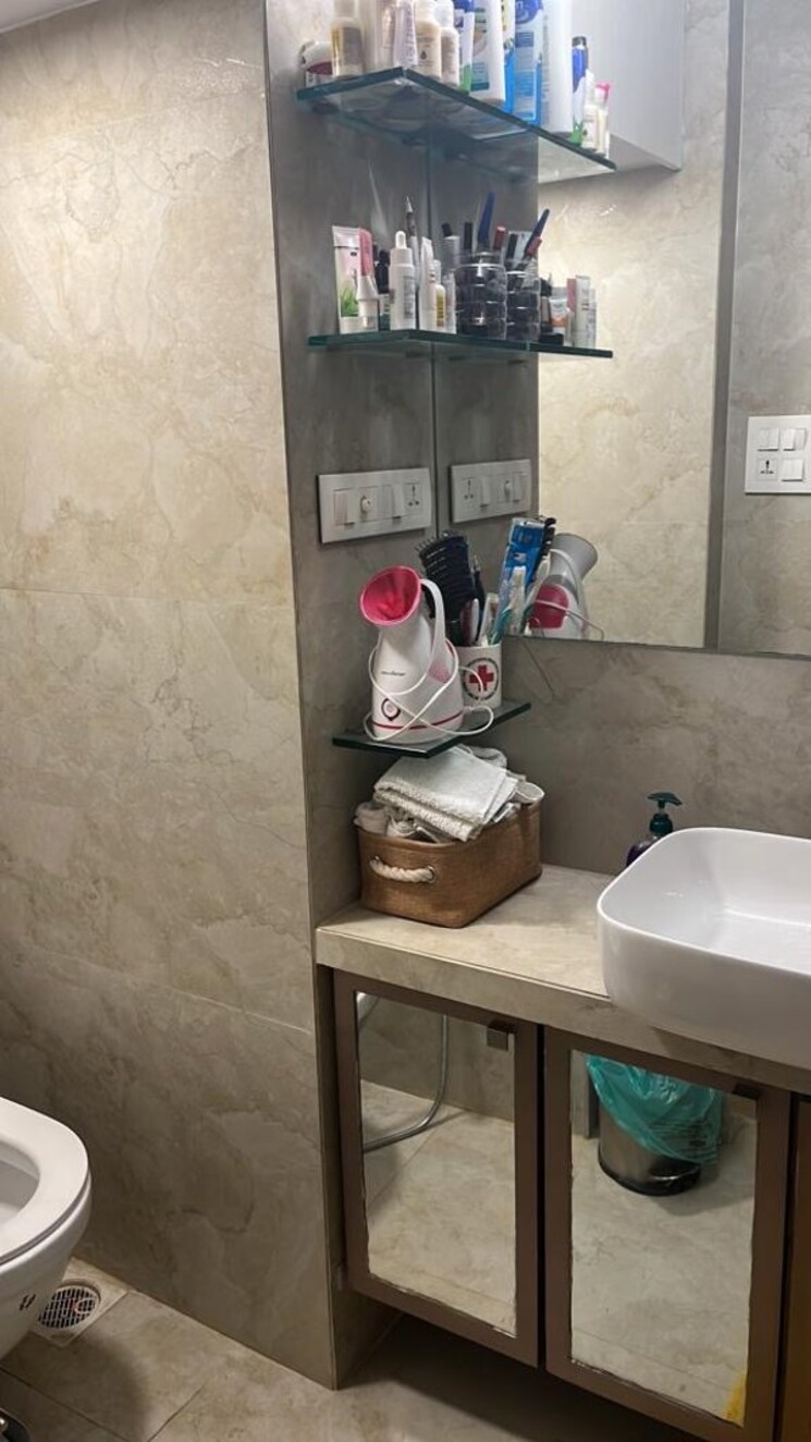 Bathroom, cuffe-castle 2 Bedroom 1465 Sq.Ft. Apartment In Cuffe Parade Mumbai 9788621