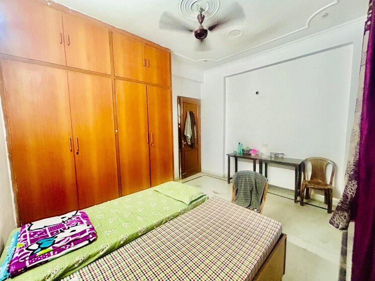 Bedroom, sector 49 Pg For Girls In Sector 49 9796039