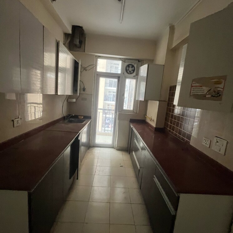 Kitchen, amrapali-zodiac 3 Bedroom 1325 Sq.Ft. Apartment In Sector 120 Noida 9796857