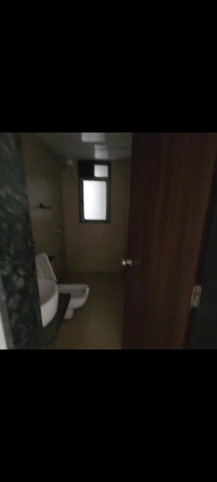 Bathroom, runwal-eirene 2.5 Bedroom 1100 Sq.Ft. Apartment In Balkum Pada Thane 9797011