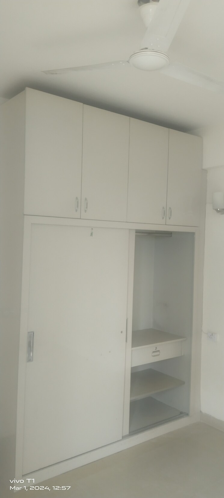 Cover Image, emaar-emerald-estate 3 Bedroom 1310 Sq.Ft. Apartment In Sector 65 Gurgaon 9797170