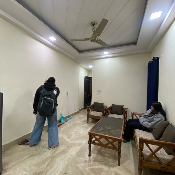 Cover Image, chattarpur 2 Bedroom 750 Sq.Ft. Builder Floor In Chattarpur Delhi 9797489