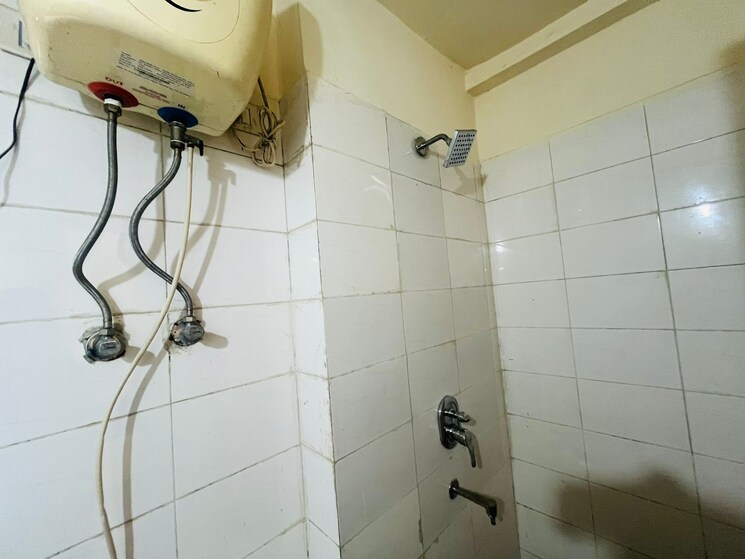 Attached Bathroom, bptp-princess-park 2 Bedroom 1296 Sq.Ft. Apartment In Sector 86 Faridabad 9797872