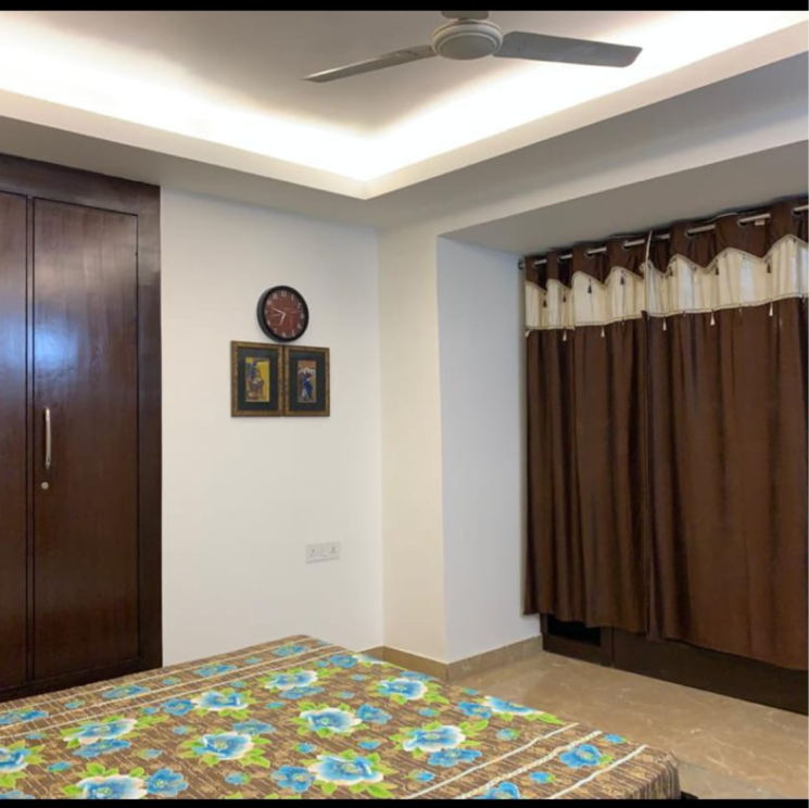 Bedroom, rohini 4 Bedroom 2200 Sq.Ft. Apartment In Rohini Delhi 9798277