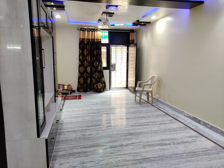 Other, pitampura 3 Bedroom 1200 Sq.Ft. Apartment In Pitampura Delhi 9798299