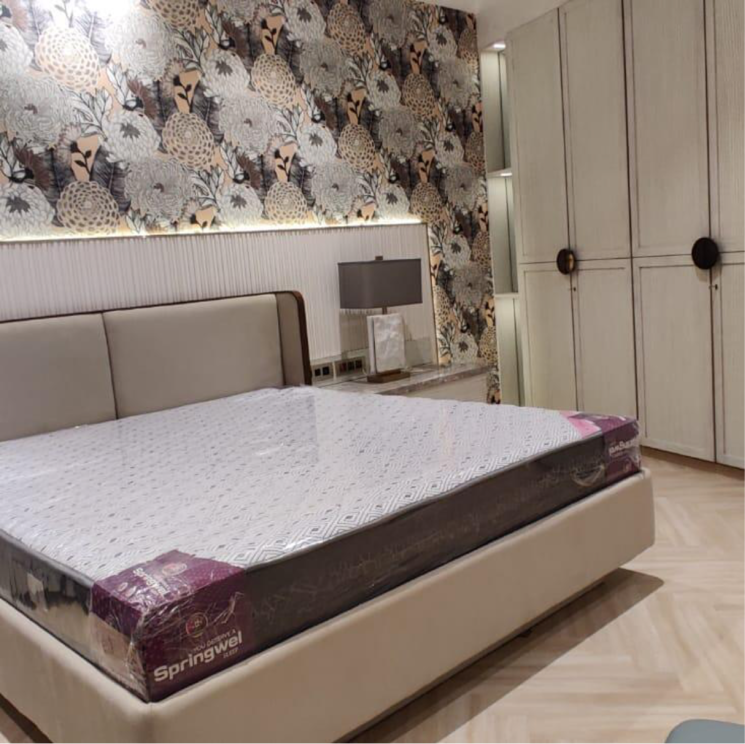 Cover Image, lodha-world-crest 4 Bedroom 1790 Sq.Ft. Apartment In Empire Mill Mumbai 9799264