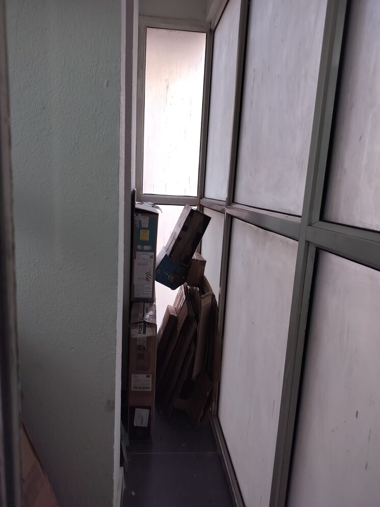 Balcony, ardee-city 1 Bedroom 650 Sq.Ft. Apartment In Sector 52 Gurgaon 9799377