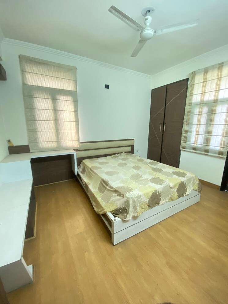 Bedroom, sector 5 dwarka 4 Bedroom 1900 Sq.Ft. Apartment In Sector 5 Dwarka Delhi 9799383