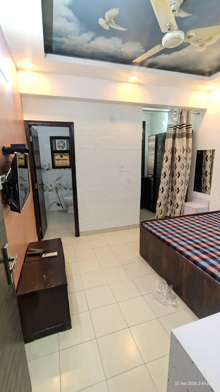 Cover Image, sector 31 1 RK 320 Sq.Ft. Apartment In Sector 31 Gurgaon 9799435