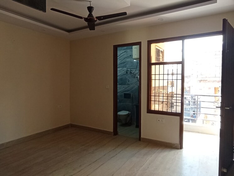 Cover Image, west patel nagar 2 Bedroom 1000 Sq.Ft. Builder Floor In West Patel Nagar Delhi 9799649