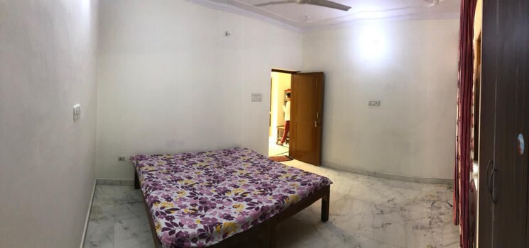 Bedroom, rwa-apartments-sector-19 1.5 Bedroom 750 Sq.Ft. Independent House In Sector 19 Noida 9799627