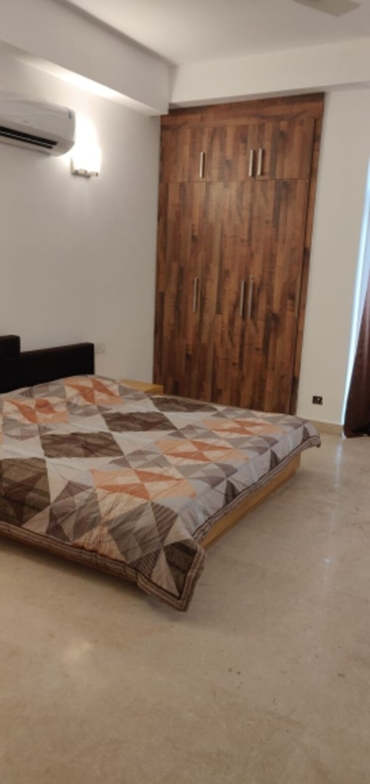 Bedroom, ss-almeria 3.5 Bedroom 2000 Sq.Ft. Apartment In Sector 84 Gurgaon 9799698