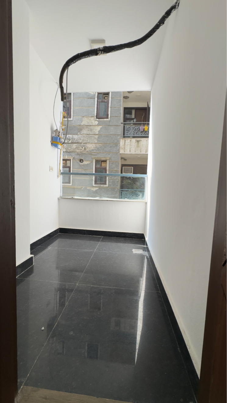 Kitchen, chattarpur 3 Bedroom 1500 Sq.Ft. Builder Floor In Chattarpur Delhi 9799947