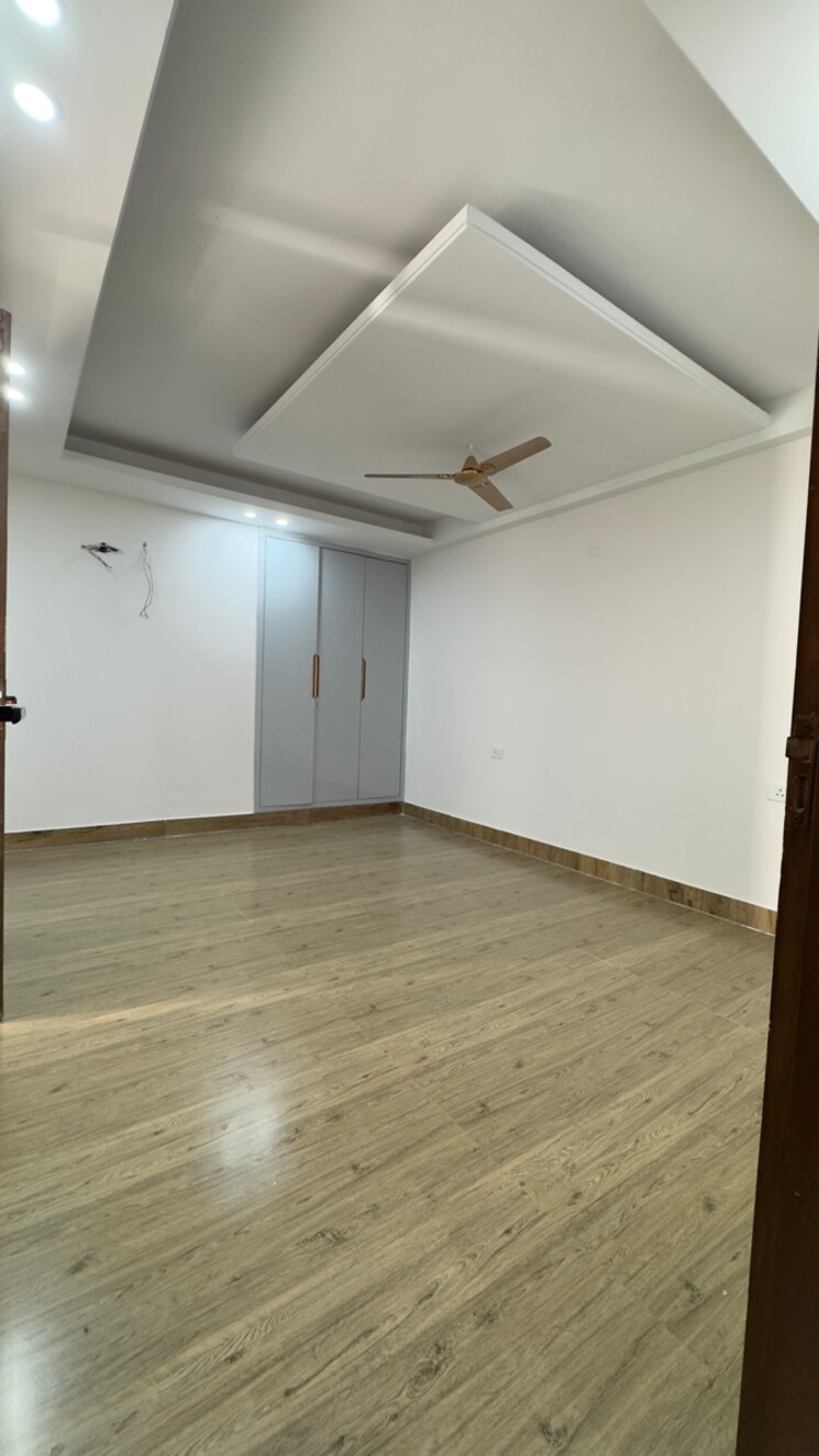 Room, chattarpur 3 Bedroom 1500 Sq.Ft. Builder Floor In Chattarpur Delhi 9799947
