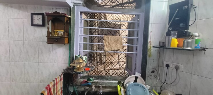 Bathroom, gokul-garden-chs 1 Bedroom 400 Sq.Ft. Apartment In Kandivali East Mumbai 9800045