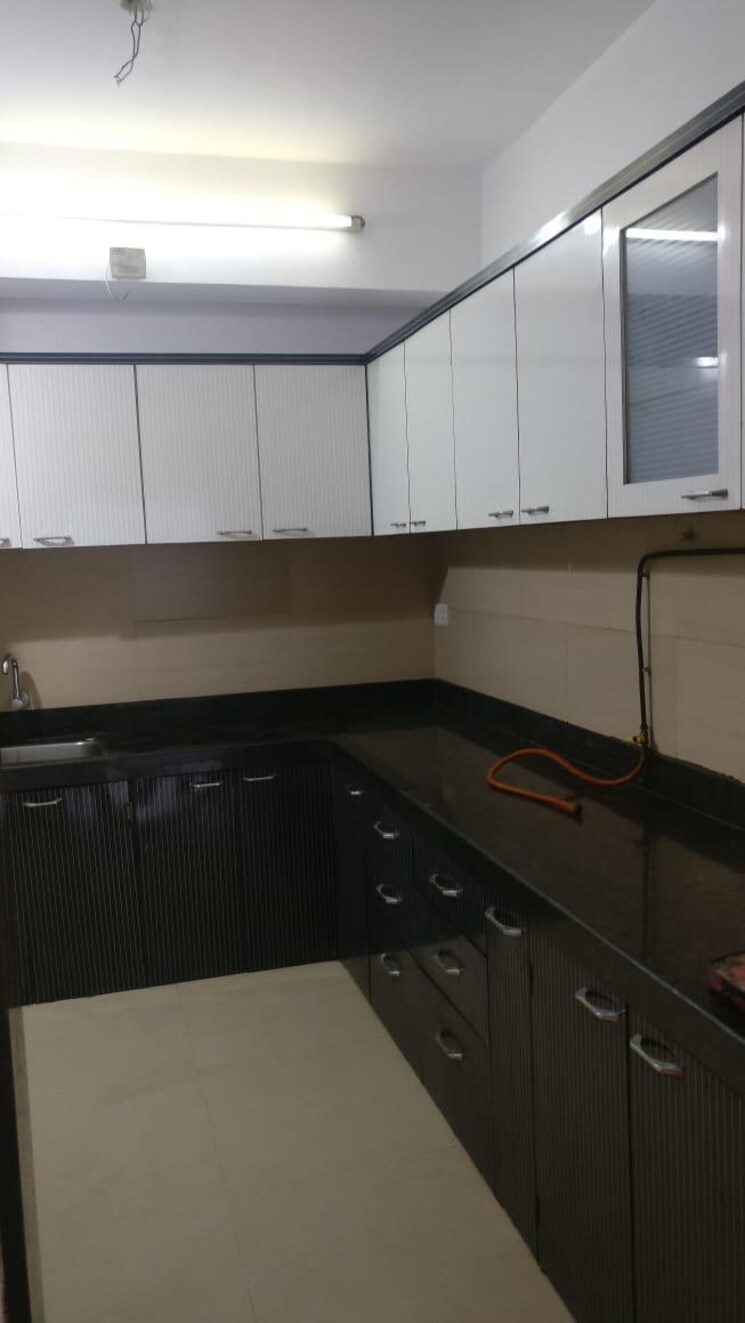 Kitchen, dosti-west-county 3 Bedroom 1150 Sq.Ft. Apartment In Balkum Pada Thane 9800051