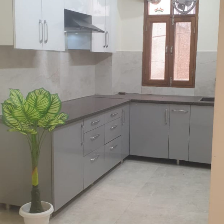 Kitchen, palam vihar extension 3.5 Bedroom 1400 Sq.Ft. Apartment In Palam Vihar Extension Gurgaon 9800085