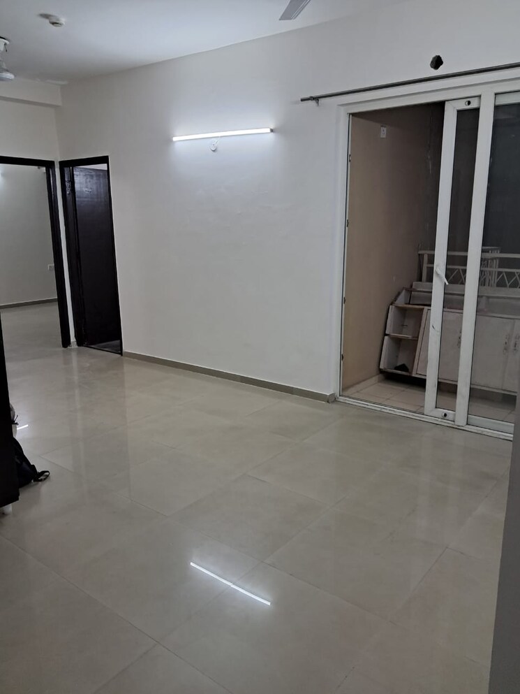 Room, mahagun-mywoods 2.5 Bedroom 1190 Sq.Ft. Apartment In Sector 16c Greater Noida Greater Noida 9800079