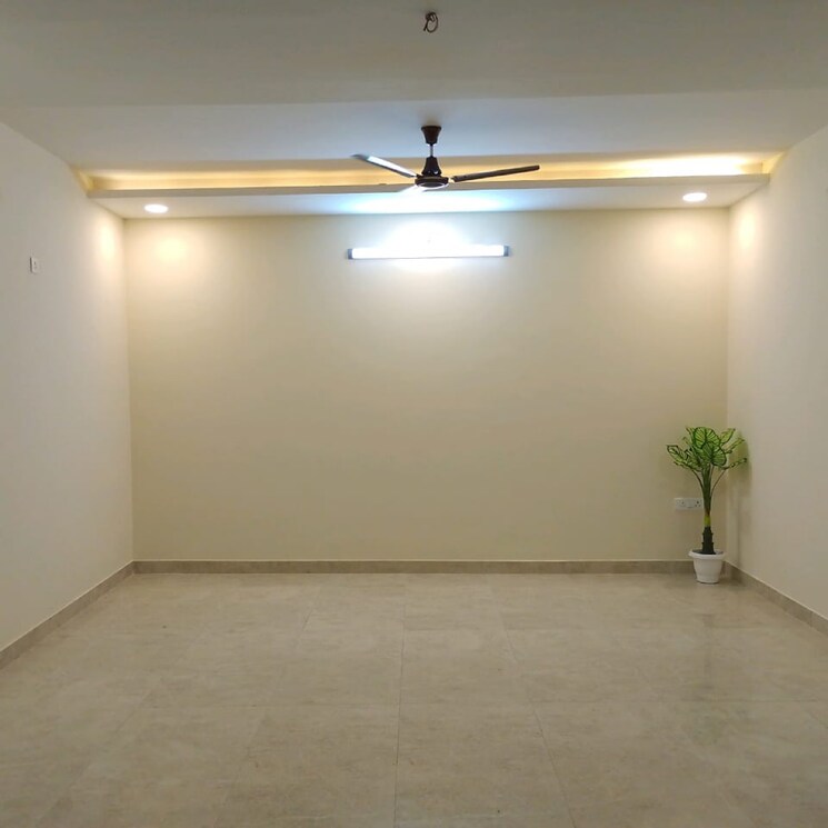 Room, palam vihar extension 3.5 Bedroom 1400 Sq.Ft. Apartment In Palam Vihar Extension Gurgaon 9800085