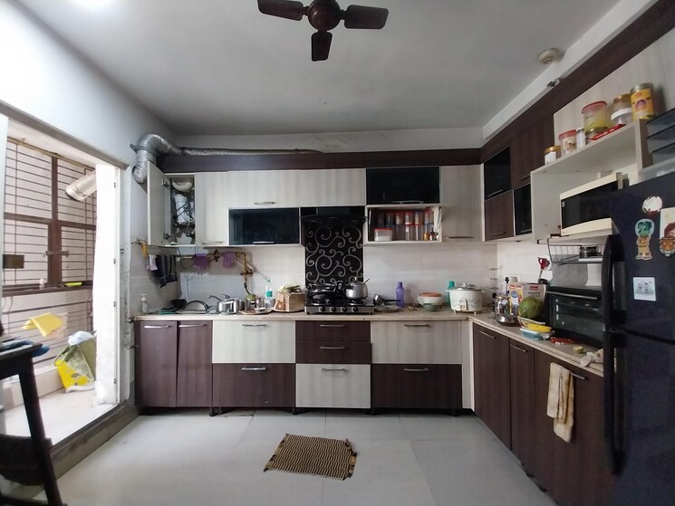Kitchen, great-value-sharanam 4 Bedroom 2284 Sq.Ft. Apartment In Sector 107 Noida 9800078