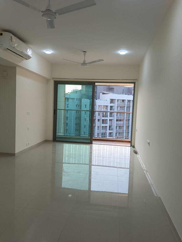 Cover Image, kalpataru-immensa 2 Bedroom 808 Sq.Ft. Apartment In Kolshet Road Thane 9800111