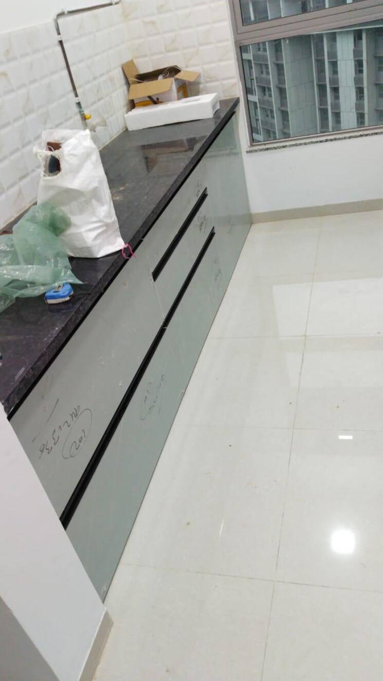 Balcony, kalpataru-immensa-f 2 Bedroom 700 Sq.Ft. Apartment In Kolshet Road Thane 9800185