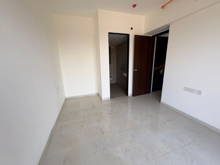 Room, runwal-gardens-phase-4 1 Bedroom 469 Sq.Ft. Apartment In Dombivli East Thane 9800624