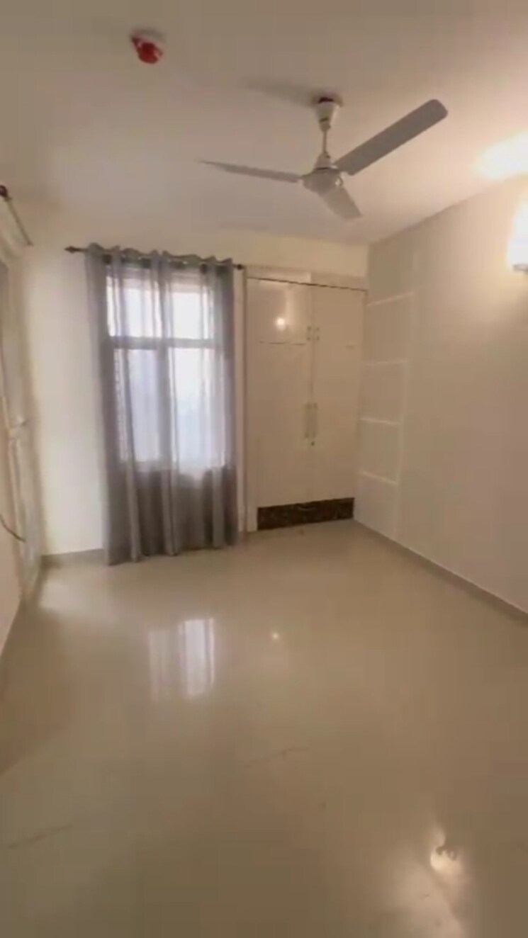 Room, nirala-greenshire 2.5 Bedroom 1060 Sq.Ft. Apartment In Sector 2 Greater Noida Greater Noida 9800654