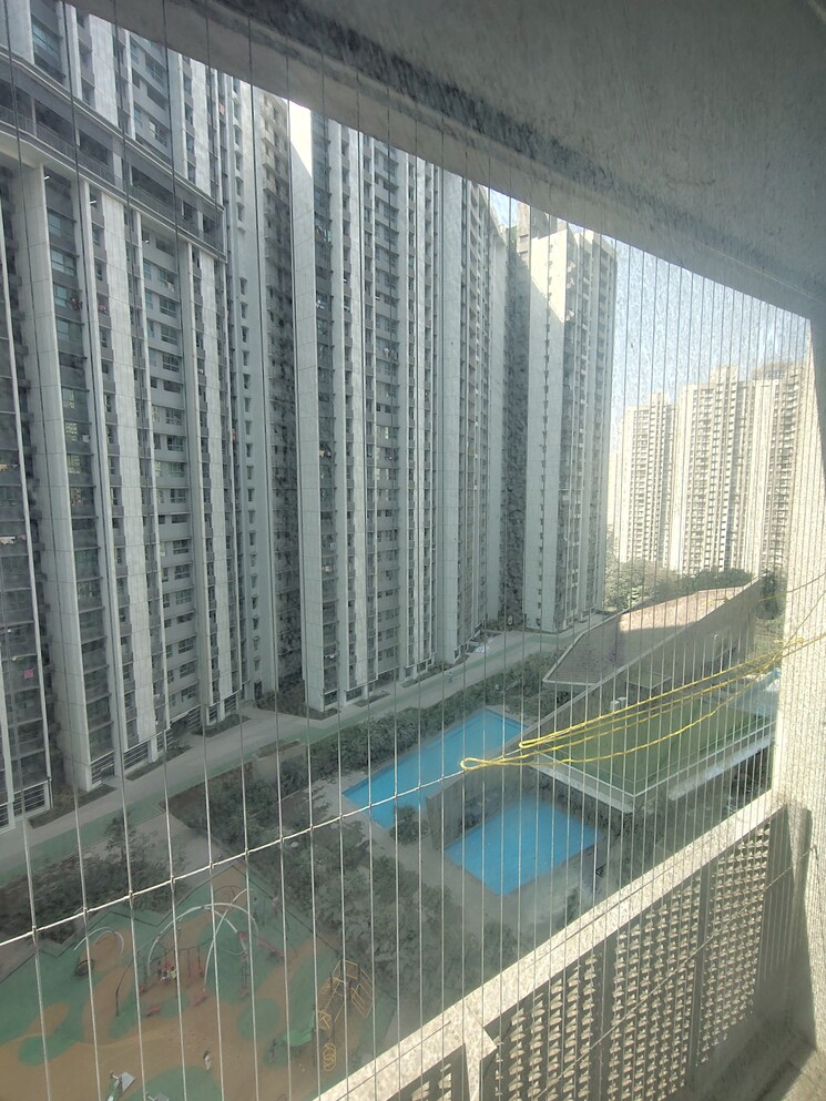 undefined, kalpataru-immensa-d 1 Bedroom 450 Sq.Ft. Apartment In Kolshet Road Thane 9800665