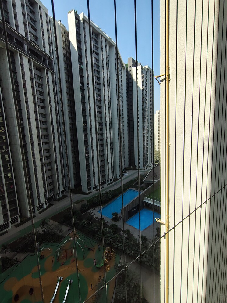 undefined, kalpataru-immensa-d 1 Bedroom 450 Sq.Ft. Apartment In Kolshet Road Thane 9800665
