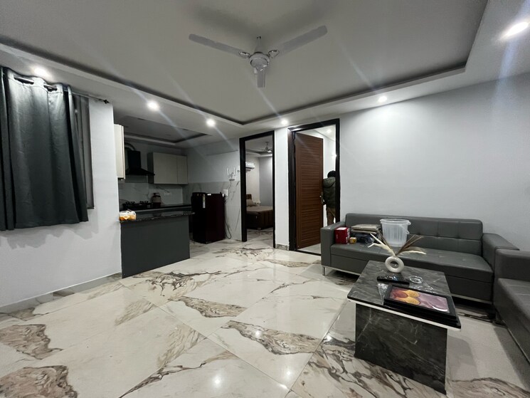  Parking, dlf-exclusive-floors 2 Bedroom 1545 Sq.Ft. Builder Floor In Sector 53 Gurgaon 9800907