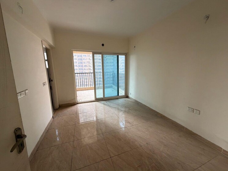 Cover Image, gaur-yamuna-city-16th-park-view 2 Bedroom 1115 Sq.Ft. Apartment In Gaur Yamuna City Greater Noida 9800950