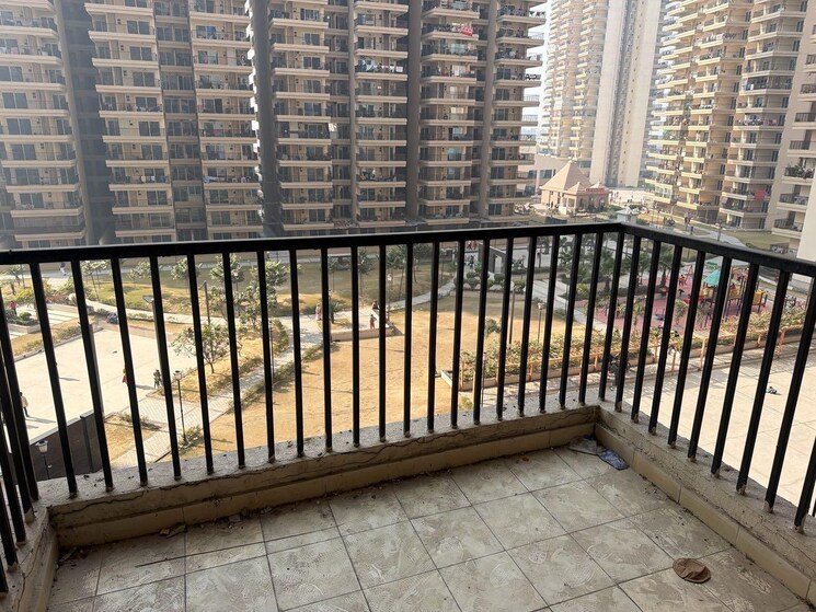 Balcony, gaur-yamuna-city-16th-park-view 2 Bedroom 1115 Sq.Ft. Apartment In Gaur Yamuna City Greater Noida 9800950