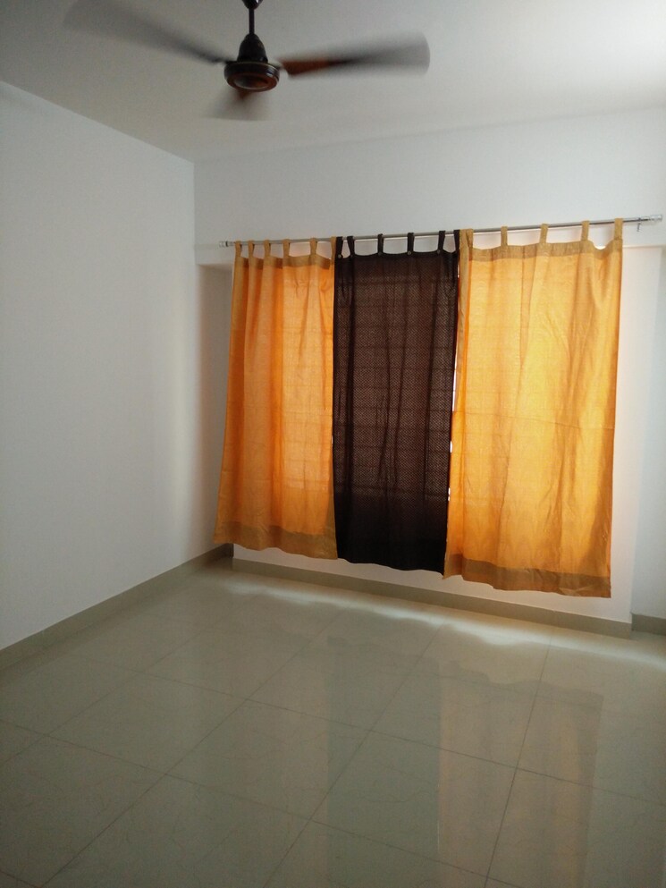 Bedroom, amanora-future-towers 1.5 Bedroom 750 Sq.Ft. Apartment In Hadapsar Pune 9800958