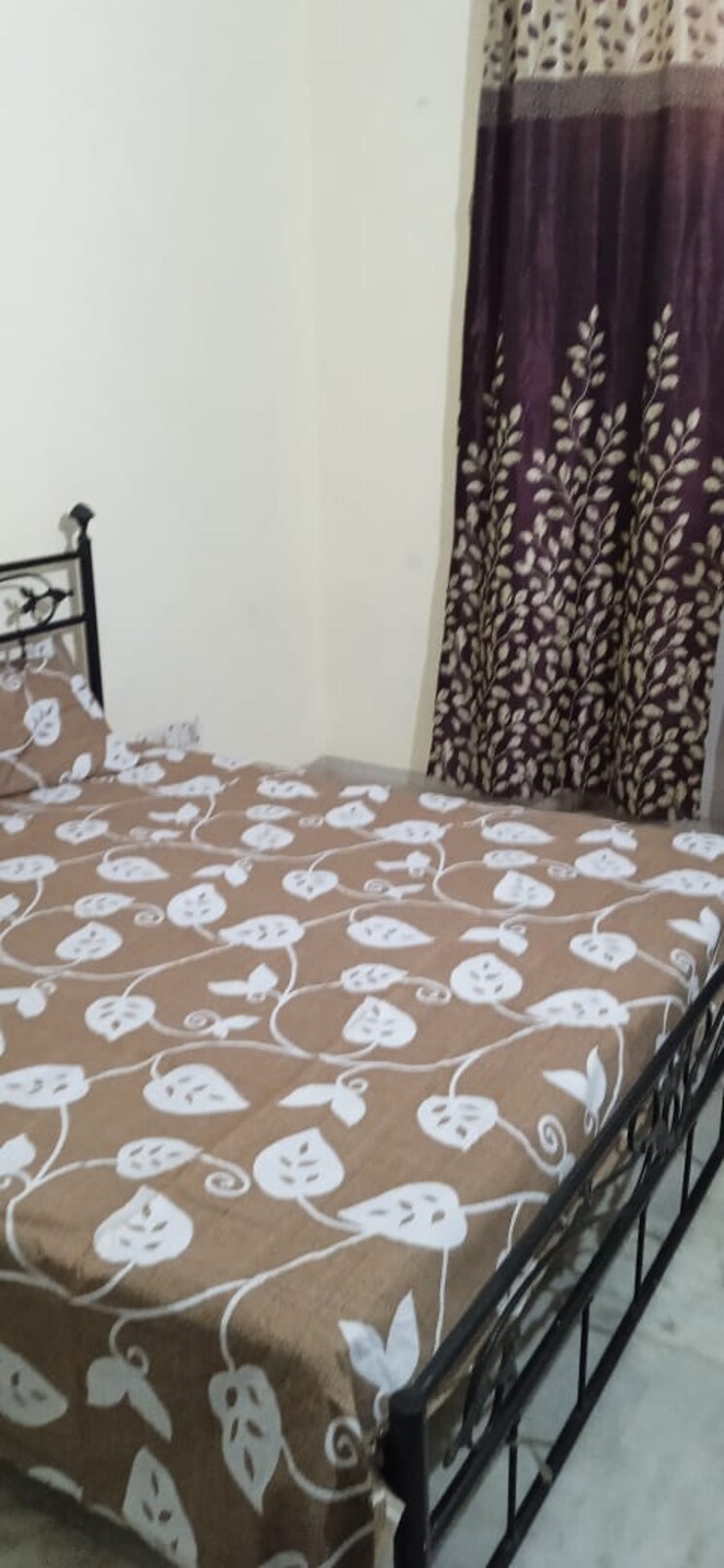 Bedroom, nda-rail-vihar 2 Bedroom 1400 Sq.Ft. Builder Floor In Sector 33 Noida 9800998