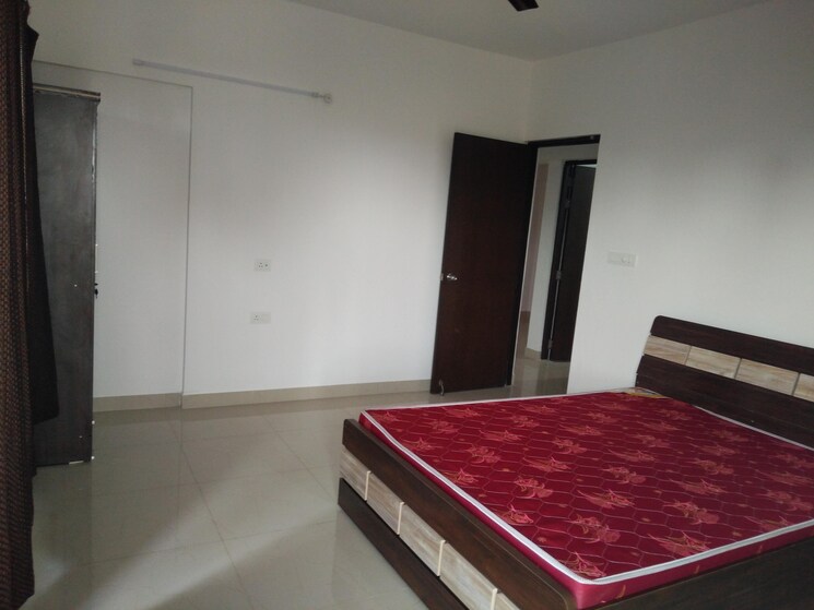 Bedroom, amanora-victory-towers 3.5 Bedroom 2000 Sq.Ft. Apartment In Hadapsar Pune 9801023