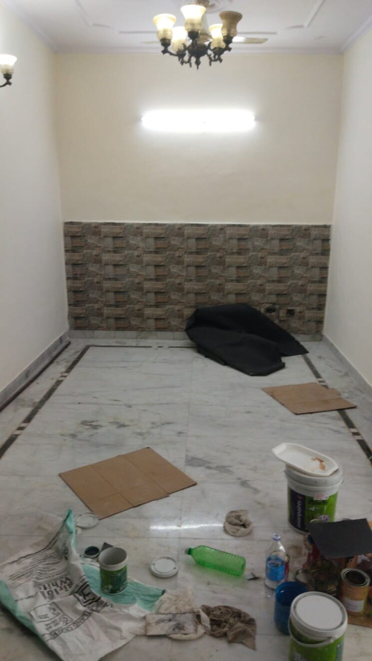 Master Bedroom, sector 11 2 Bedroom 1950 Sq.Ft. Independent House In Sector 11 Noida 9801164