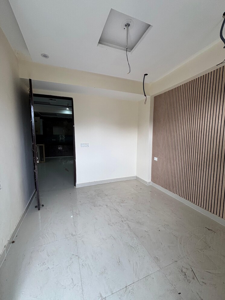 Room, hark-sai-homes 2 Bedroom 900 Sq.Ft. Builder Floor In Sector 49 Noida 9801303