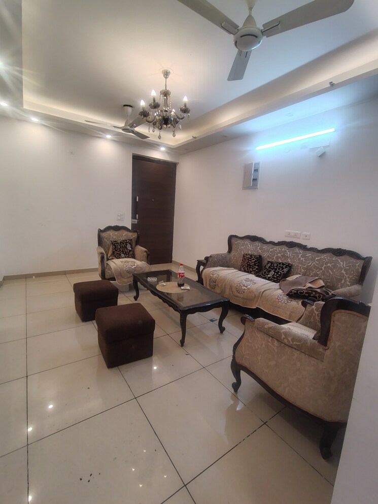 Living Room, gulshan-bellina 2 Bedroom 597 Sq.Ft. Apartment In Sector 16 Greater Noida Greater Noida 9801335