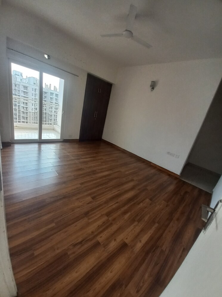 undefined, parx-laureate 4 Bedroom 3850 Sq.Ft. Apartment In Sector 108 Noida 9801426