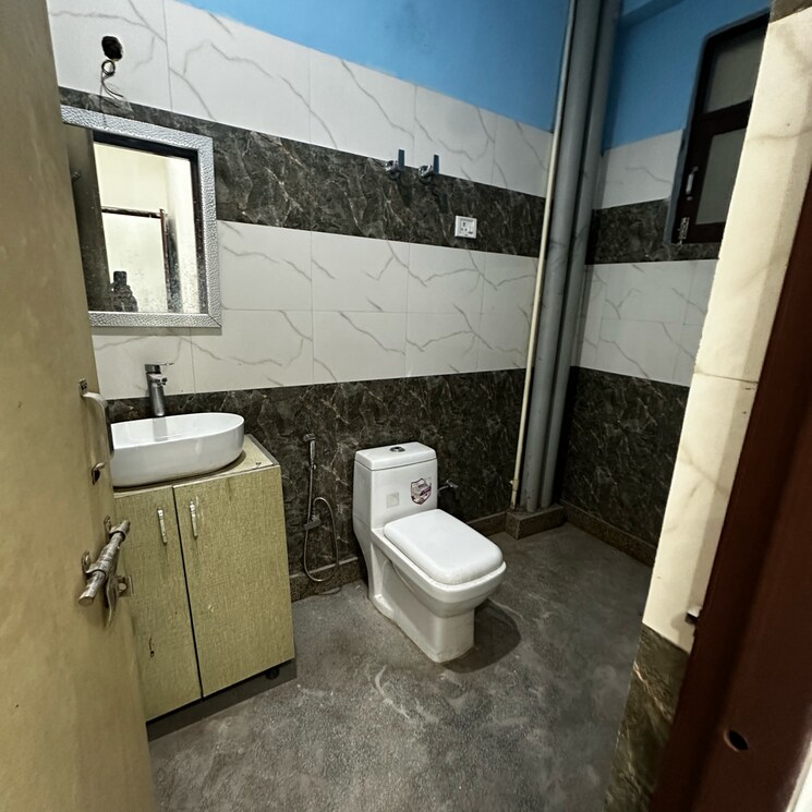 Team Area, sector 52 3 Bedroom 1836 Sq.Ft. Builder Floor In Sector 52 Gurgaon 9801430