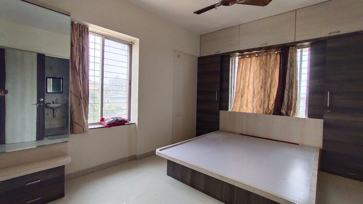 Master Bedroom, model colony 3 Bedroom 1900 Sq.Ft. Apartment In Model Colony Pune 9801413