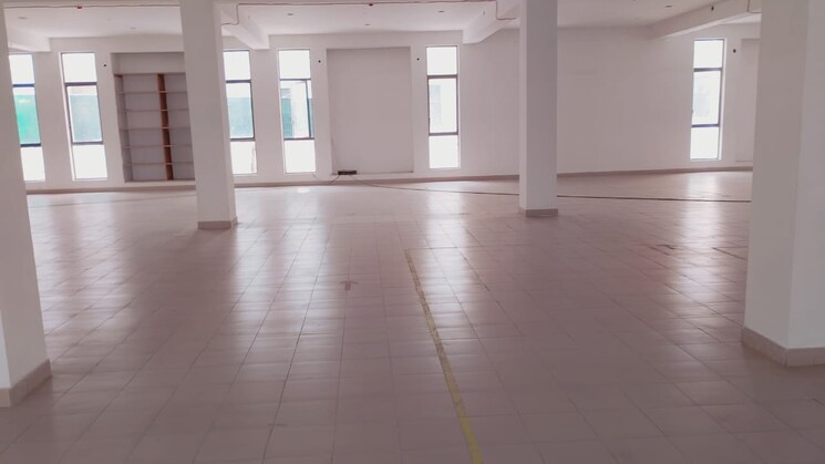 undefined, sector 63 Commercial Office Space 5000 Sq.Ft. In Sector 63 Noida 9801504