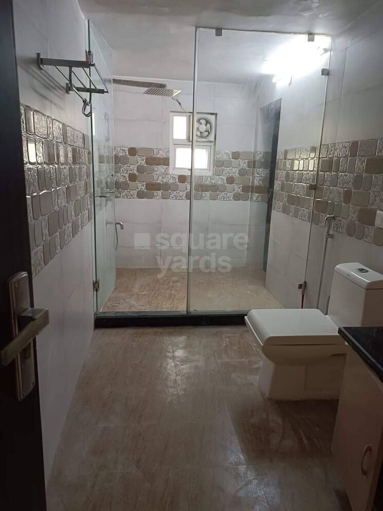 Bathroom, saket 4 Bedroom 2001 Sq.Ft. Builder Floor In Saket Delhi 9801555
