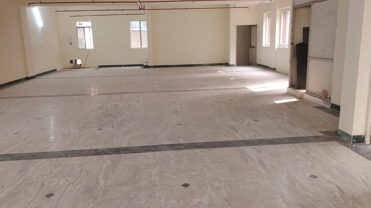 Cover Image, sector 63 Commercial Office Space 6000 Sq.Ft. In Sector 63 Noida 9801557