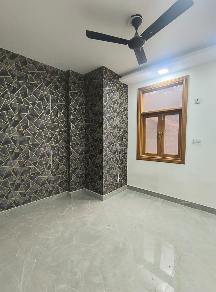 Room, govindpuri 2 Bedroom 600 Sq.Ft. Builder Floor In Govindpuri Delhi 9801651